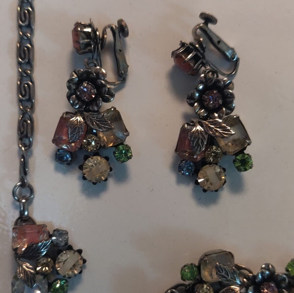 Vintage Coro Jewelry - Picture 4 of 5